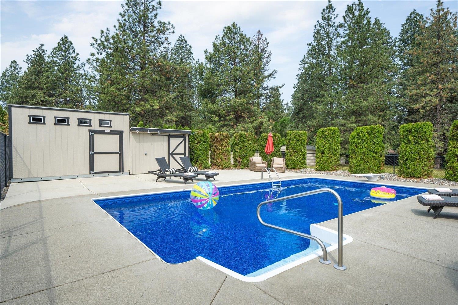 10417 East Holman Road Spokane, WA 99206 - Photo 4 of 49 Gallery Image 4