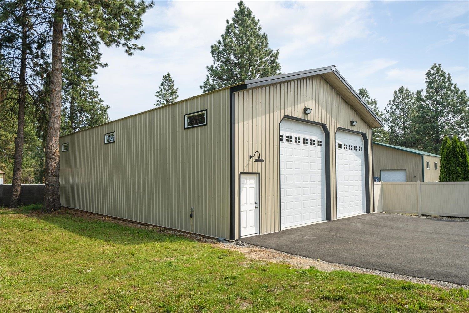 10417 East Holman Road Spokane, WA 99206 - Photo 5 of 49 Gallery Image 5