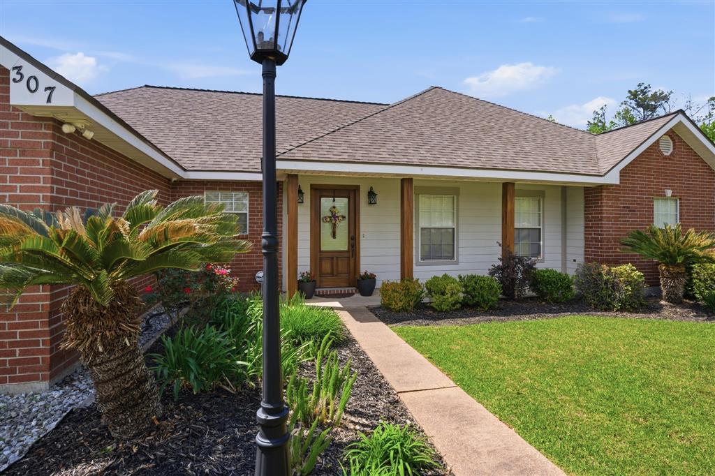 307 North Perkins Ferry Road Lake Charles, LA 70611 - Photo 1 of 34