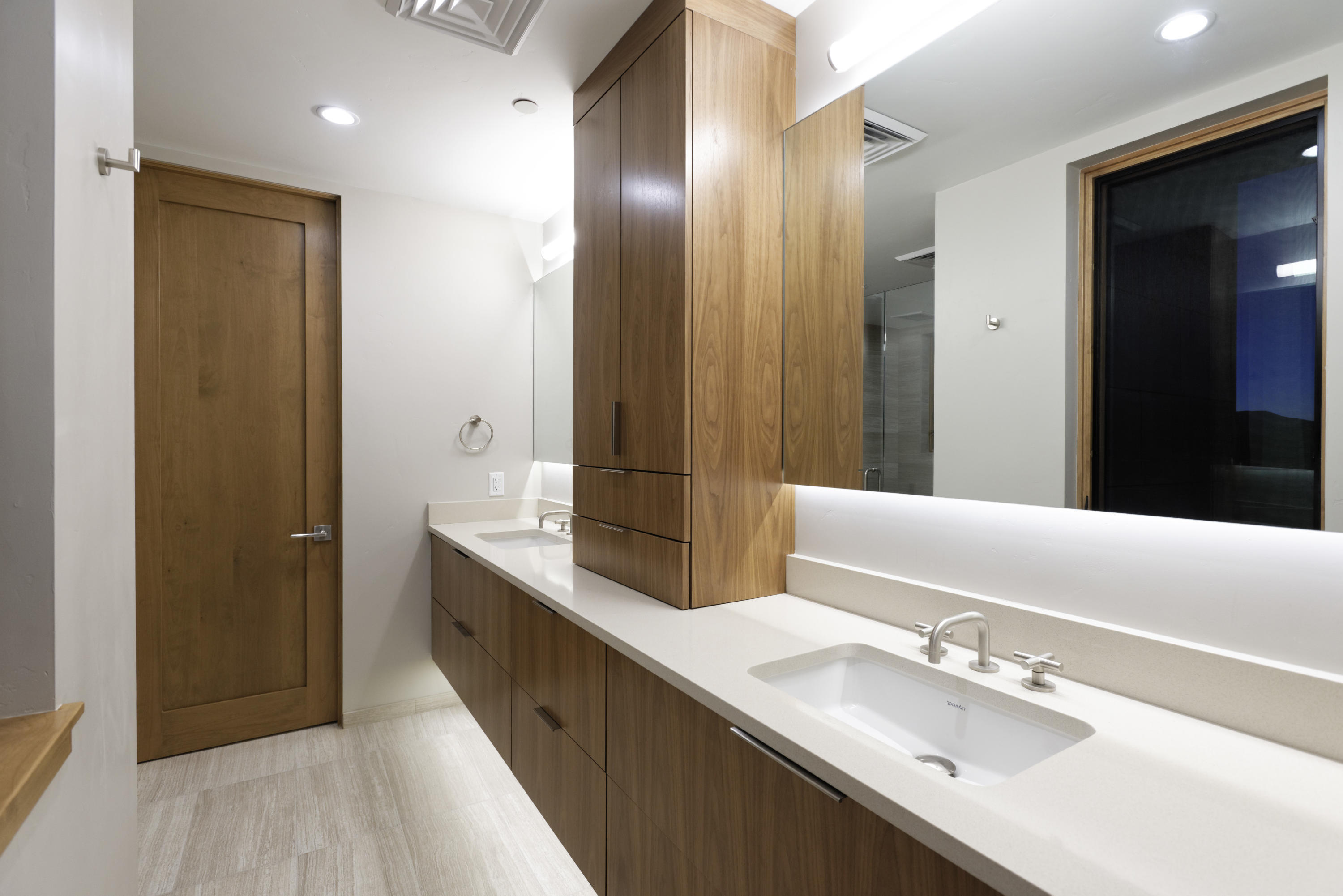 243 Overlook Ridge, Unit 450) Basalt, CO 81621 - Photo 46 of 53 Guest suite 2 bath