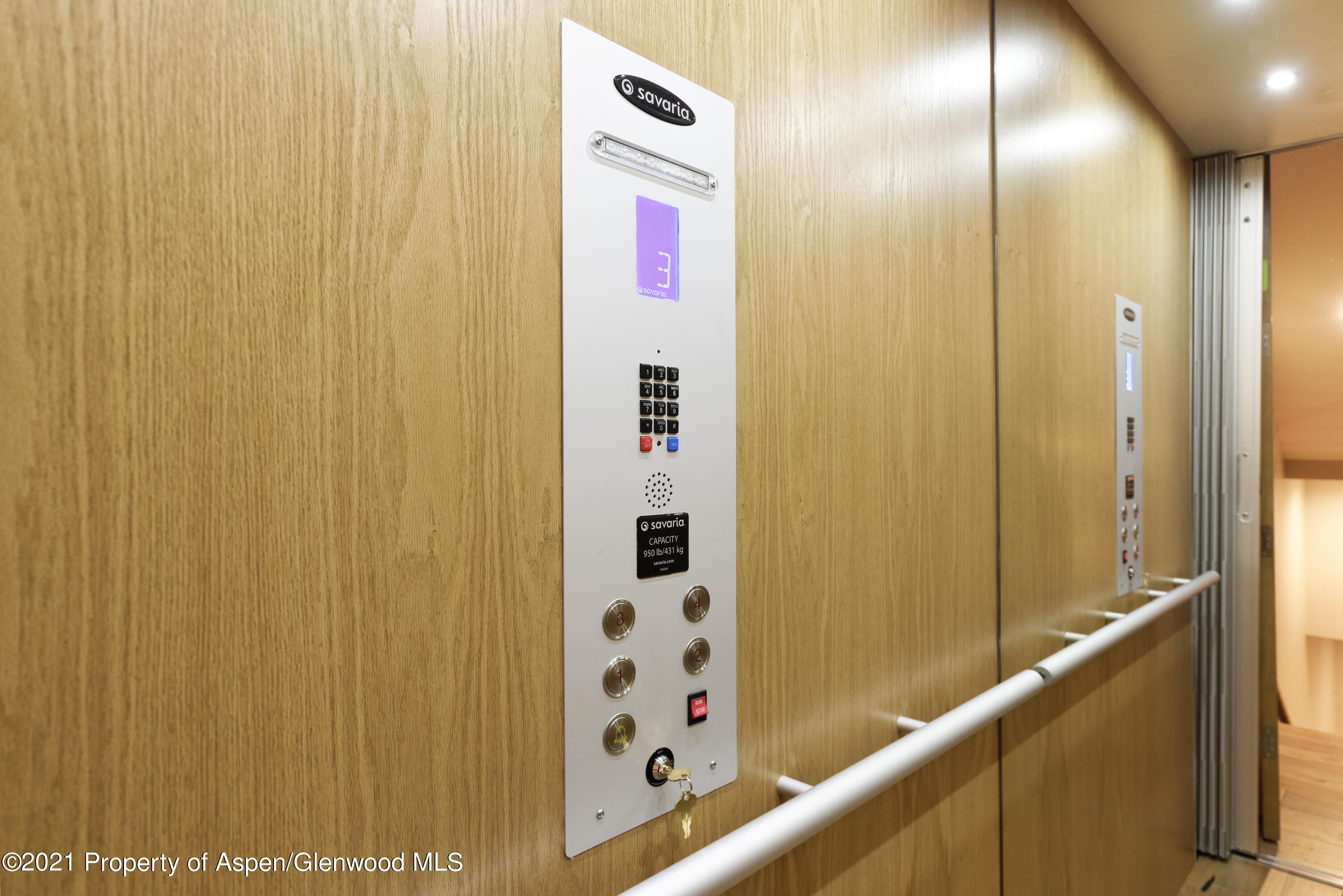 243 Overlook Ridge, Unit 450) Basalt, CO 81621 - Photo 51 of 53 Elevator