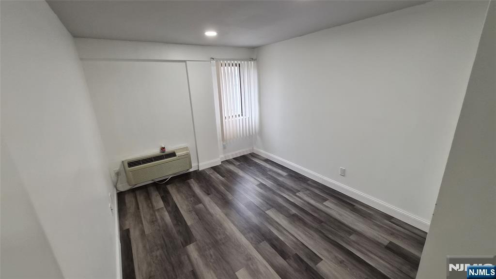 55 Clinton Place, Unit 304 Hackensack, NJ 07601 - Photo 10 of 14