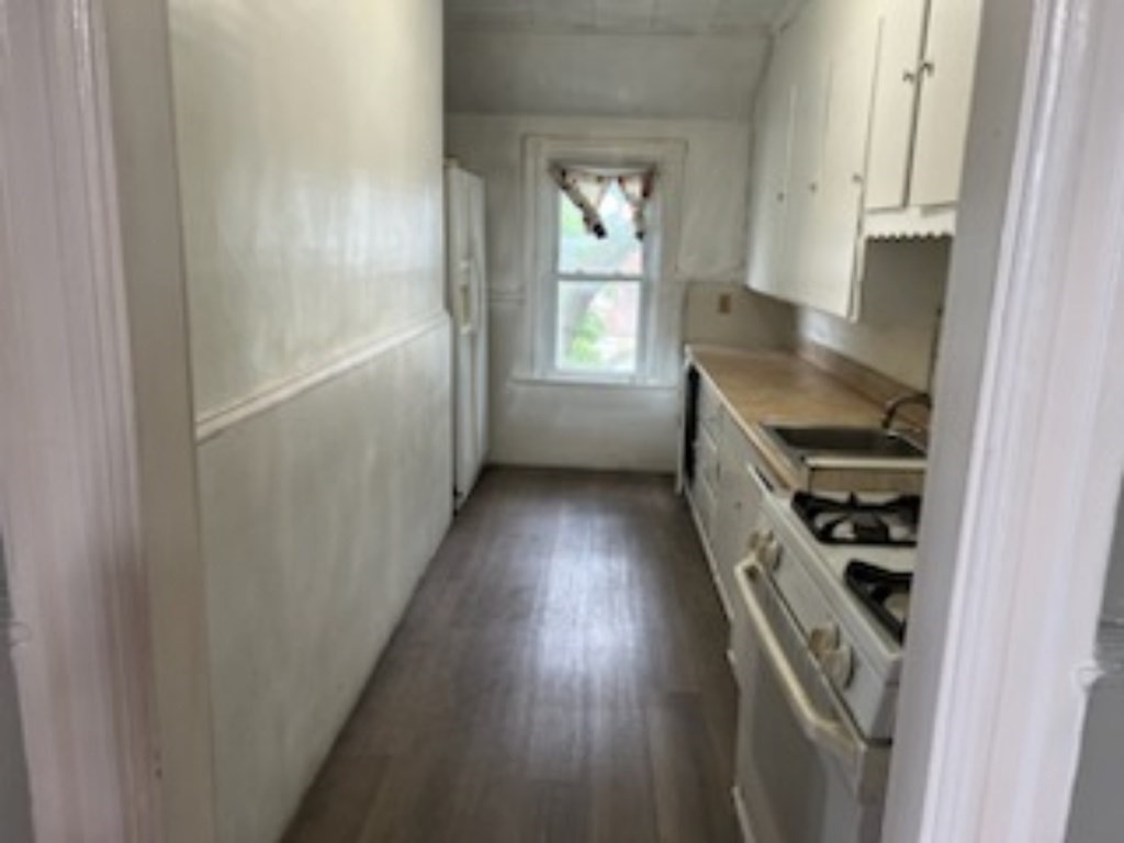 240 Elm Street Woonsocket, RI 02895 - Photo 5 of 10