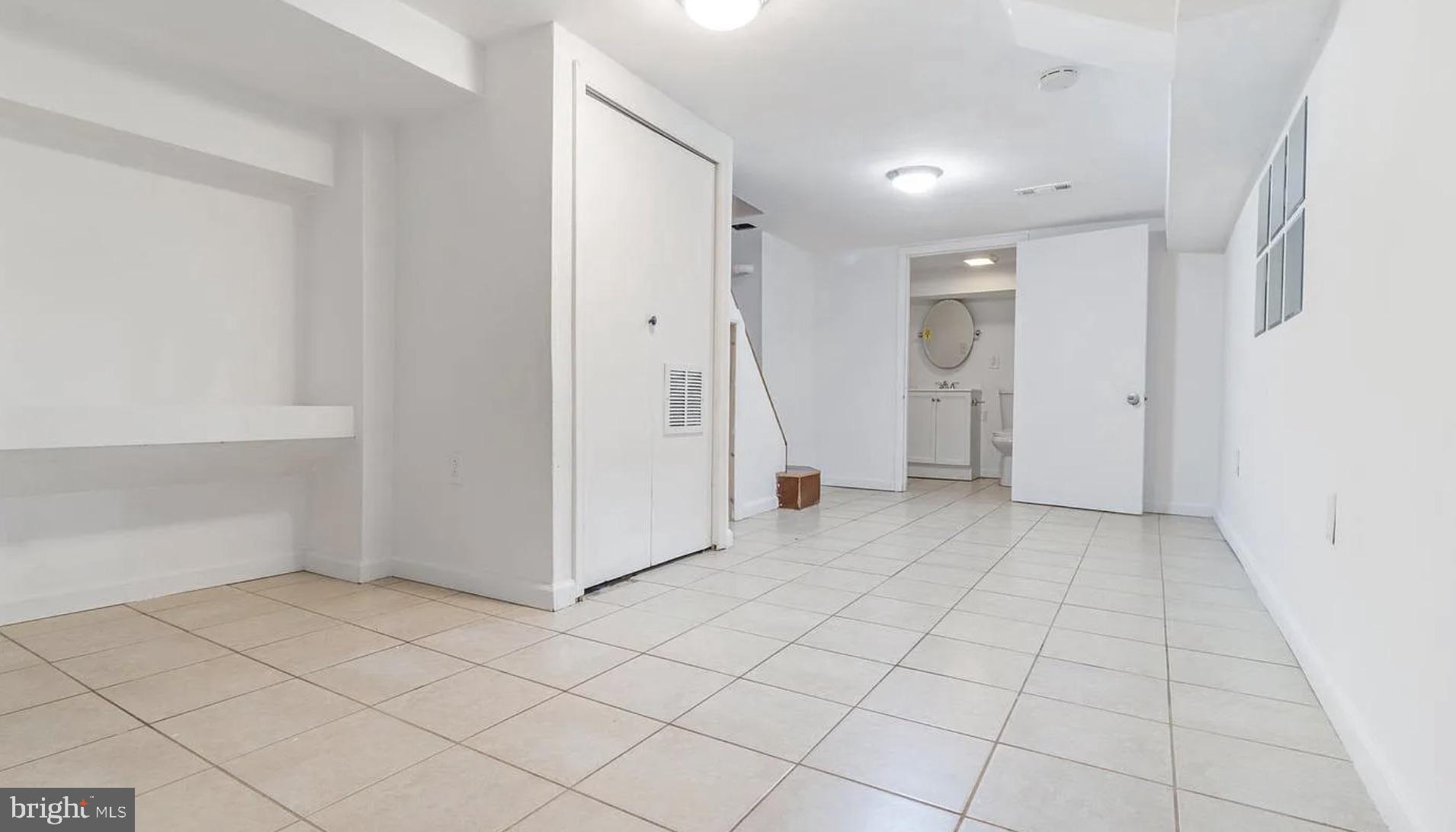36 East Wheeling Street Baltimore, MD 21230 - Photo 20 of 20 Finished basement with full bathroom