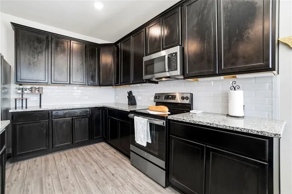 $315,000 | 1318 Kingsgate Drive, Bryan, TX 77807