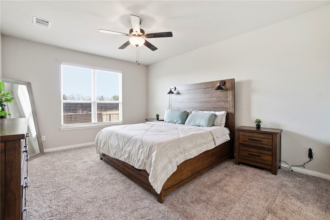 1318 Kingsgate Drive Bryan, TX 77807 - Photo 16 of 44