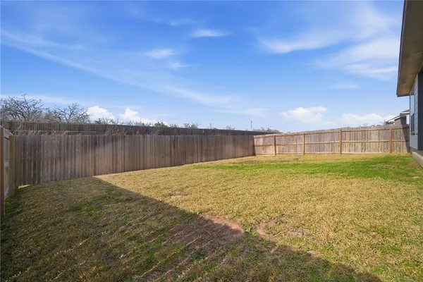 $315,000 | 1318 Kingsgate Drive, Bryan, TX 77807