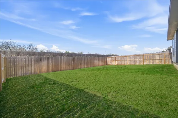 $315,000 | 1318 Kingsgate Drive, Bryan, TX 77807