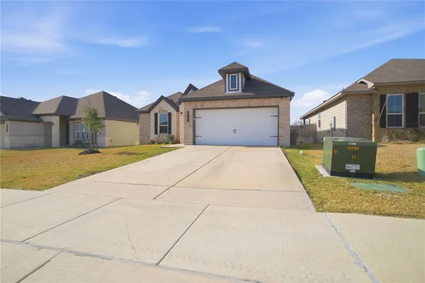 $315,000 | 1318 Kingsgate Drive, Bryan, TX 77807