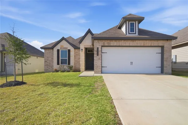 $315,000 | 1318 Kingsgate Drive, Bryan, TX 77807