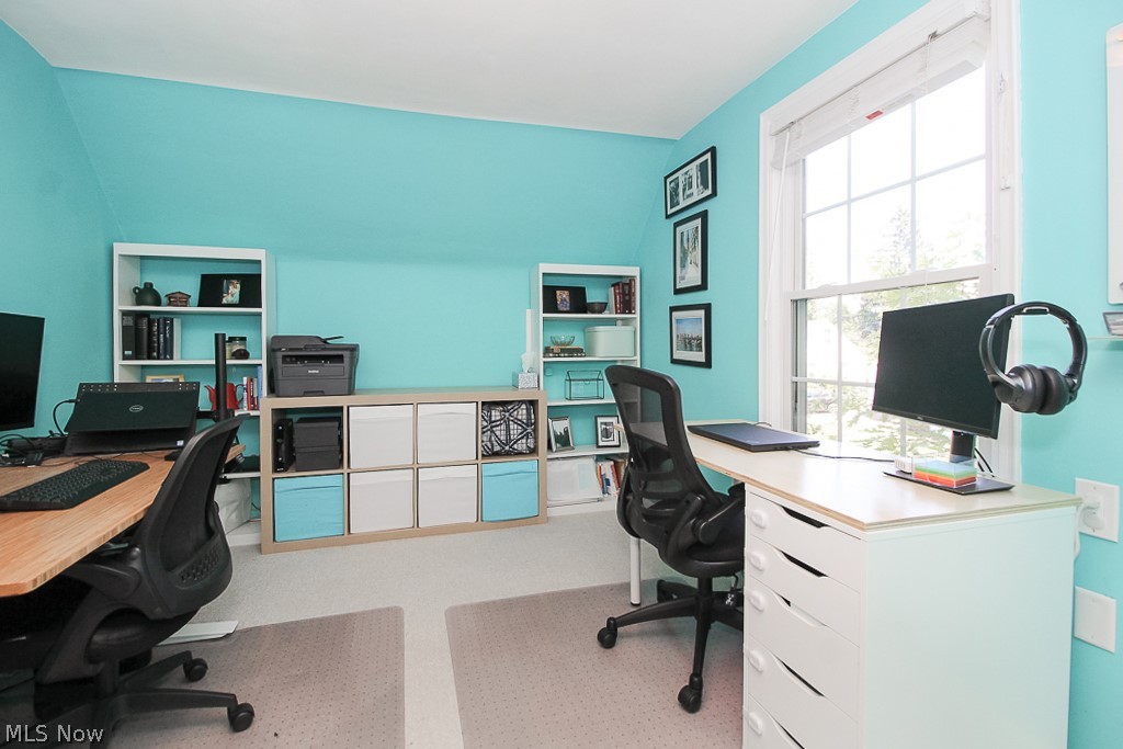 2069 Revere Road Cleveland, OH 44118 - Photo 12 of 23 Gallery Image 12