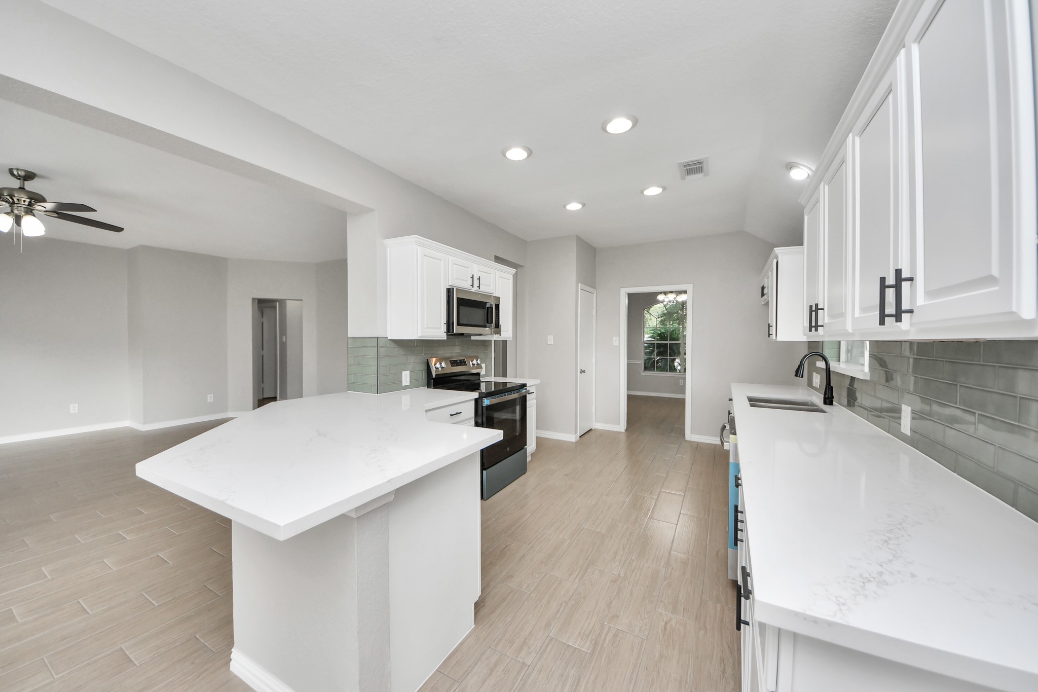 16735 Keegans Ridge Way Drive Houston, TX 77083 - Photo 22 of 49