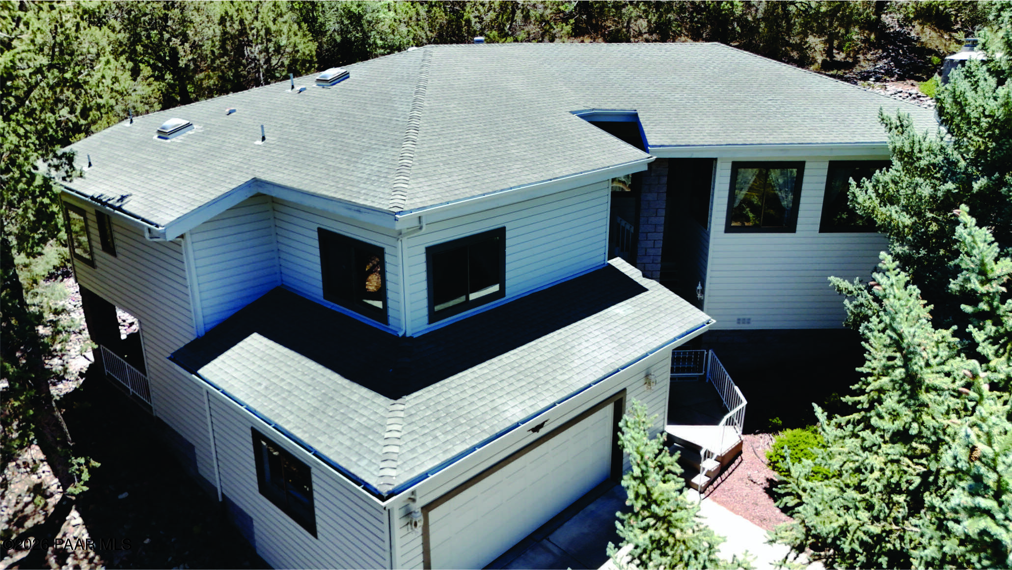110 High Chaparral Loop Prescott, AZ 86303 - Photo 3 of 31 Front Side Top