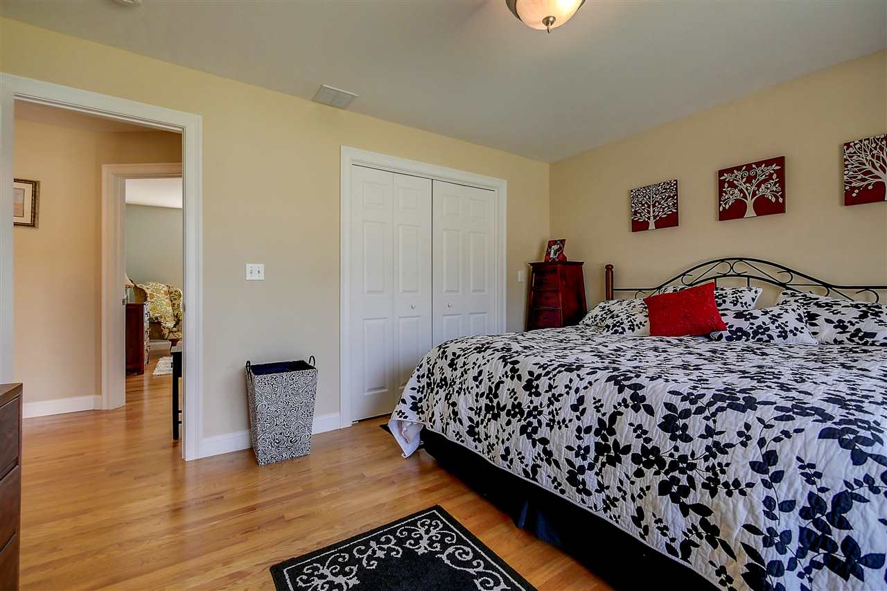 21 Shakespeare Road Nashua, NH 03062 - Photo 20 of 40