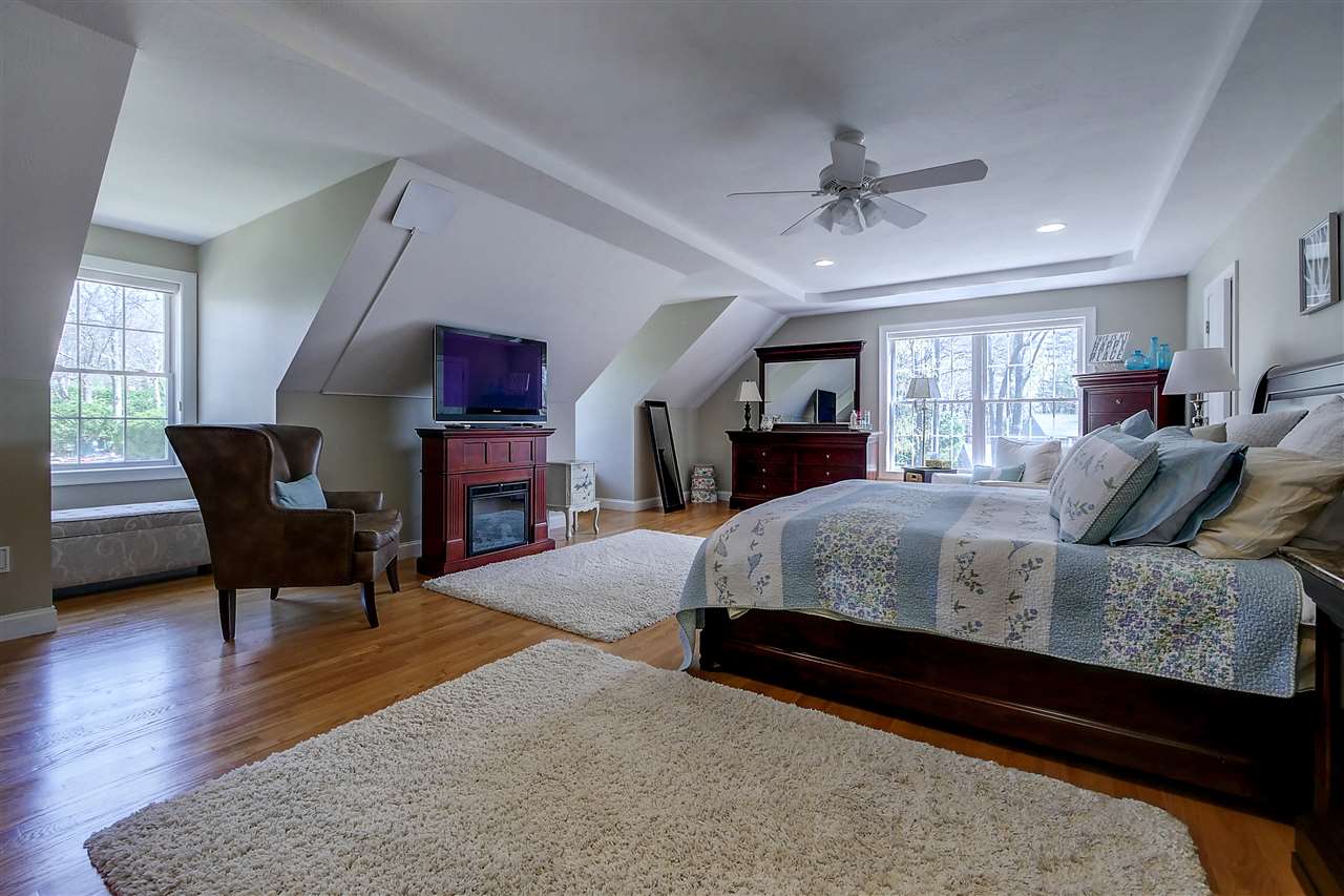 21 Shakespeare Road Nashua, NH 03062 - Photo 26 of 40