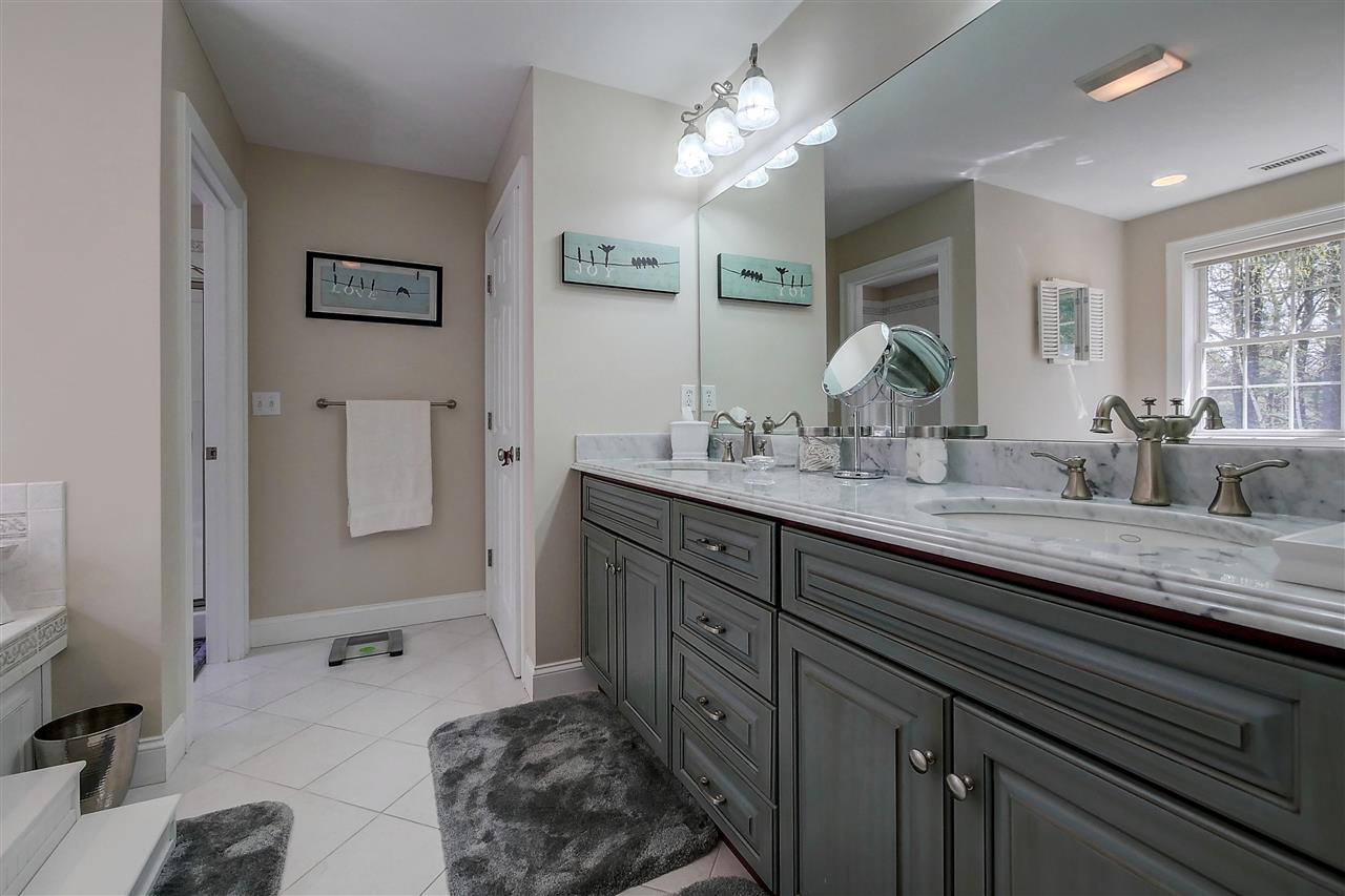 21 Shakespeare Road Nashua, NH 03062 - Photo 28 of 40