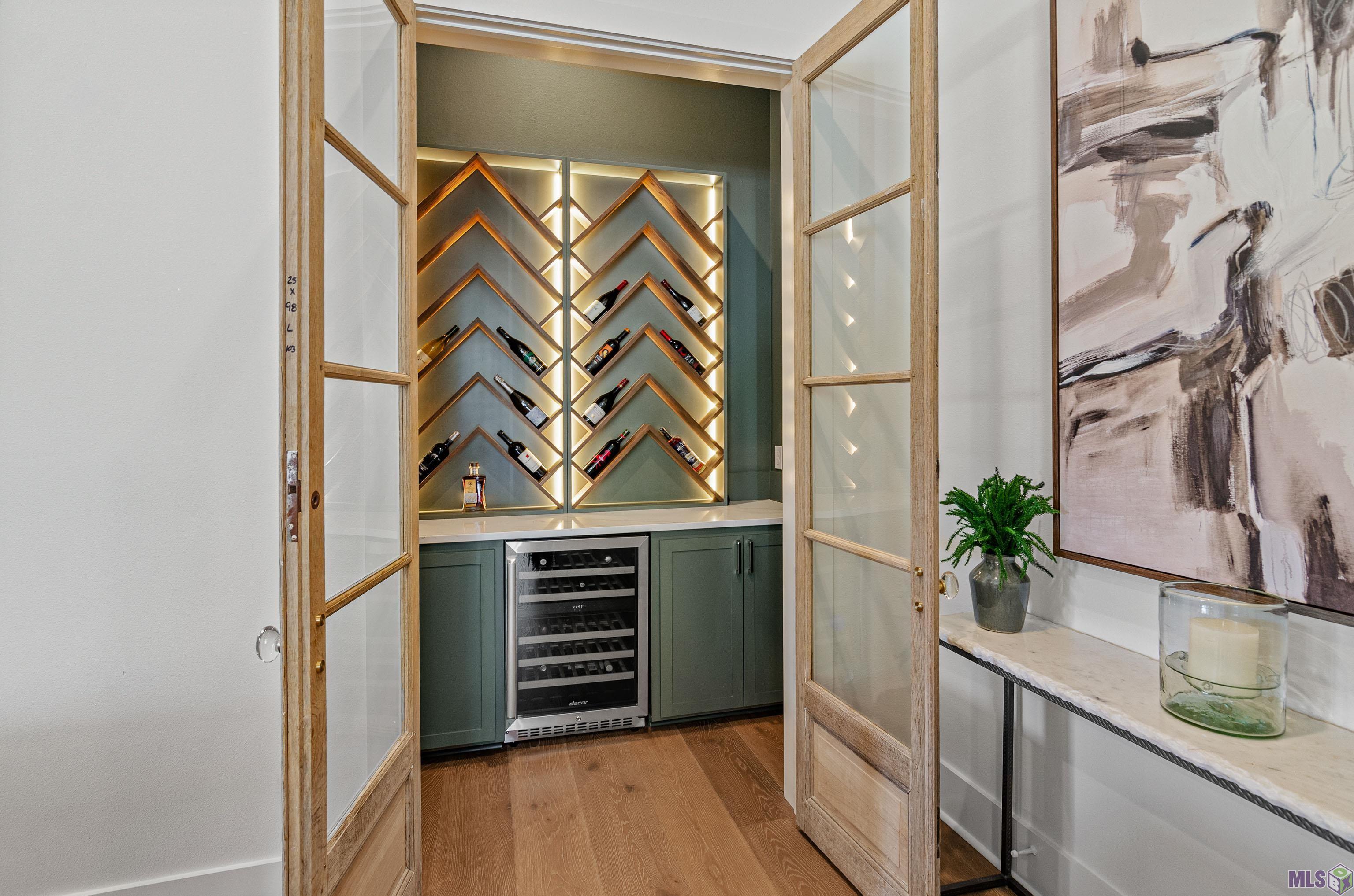 8228 Oakridge Drive Baton Rouge, LA 70810 - Photo 13 of 60