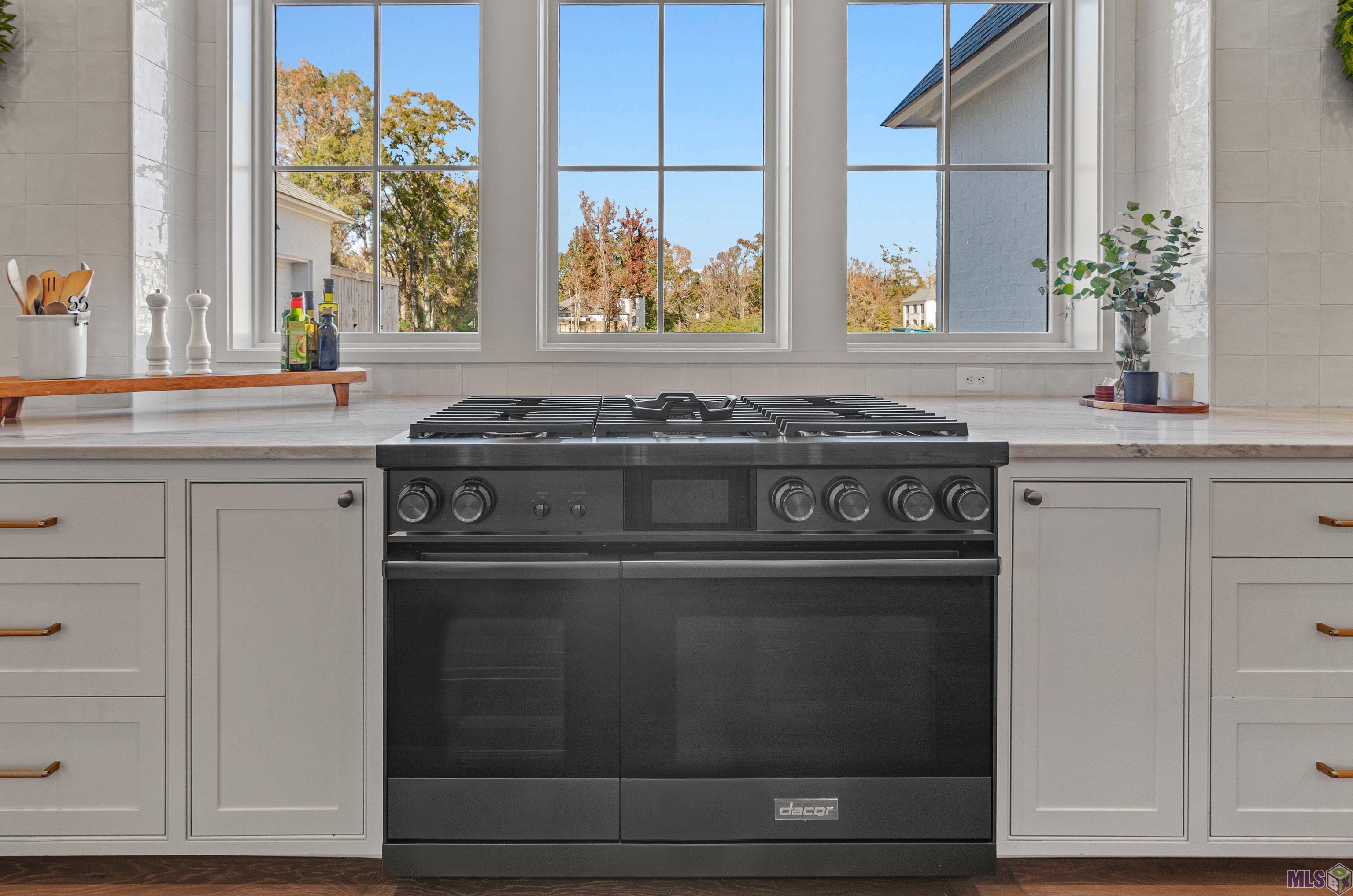 8228 Oakridge Drive Baton Rouge, LA 70810 - Photo 19 of 60