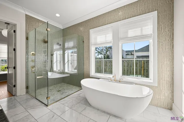 $1,854,308 | 8228 Oakridge Drive, Baton Rouge, LA 70810