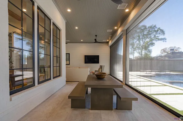 $1,854,308 | 8228 Oakridge Drive, Baton Rouge, LA 70810