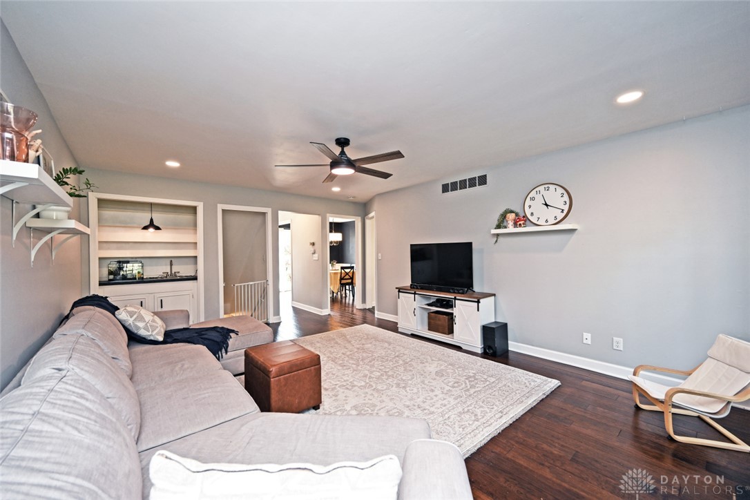 28 Nicholson Court, Unit 9 Dayton, OH 45459 - Photo 11 of 48