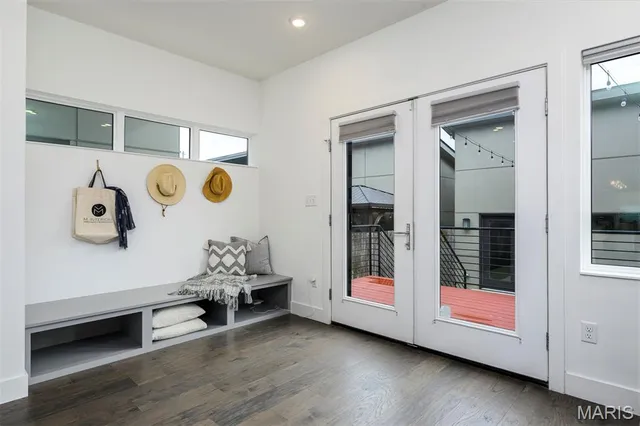 $565,000 | 4426 Vista Avenue, St. Louis, MO 63110