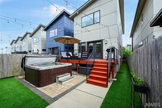 $565,000 | 4426 Vista Avenue, St. Louis, MO 63110