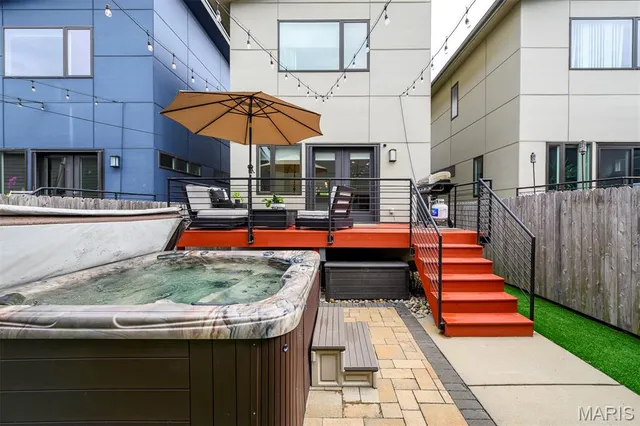 $565,000 | 4426 Vista Avenue, St. Louis, MO 63110