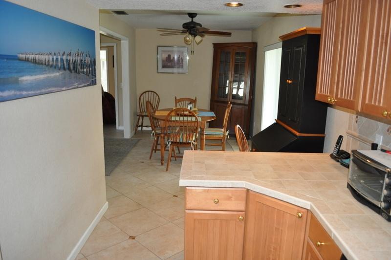 425 Kirk Road Palm Springs, FL 33461 - Photo 13 of 26 Dining 1