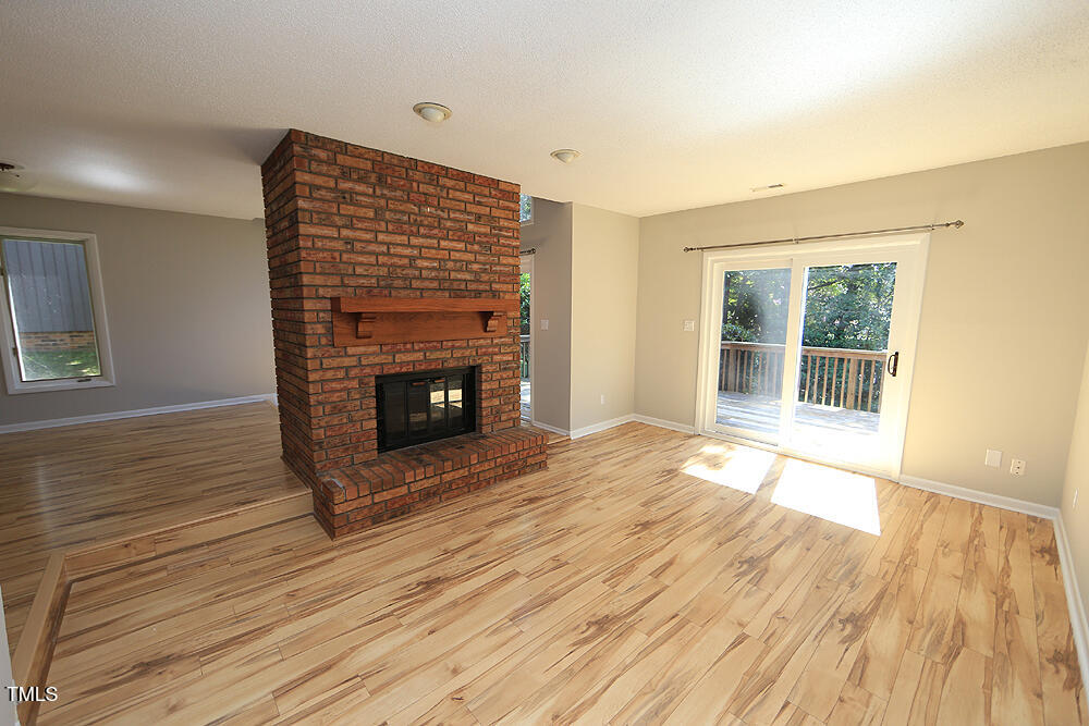 4357 Sunscape Lane Raleigh, NC 27613 - Photo 5 of 13 4357 SunscapeD