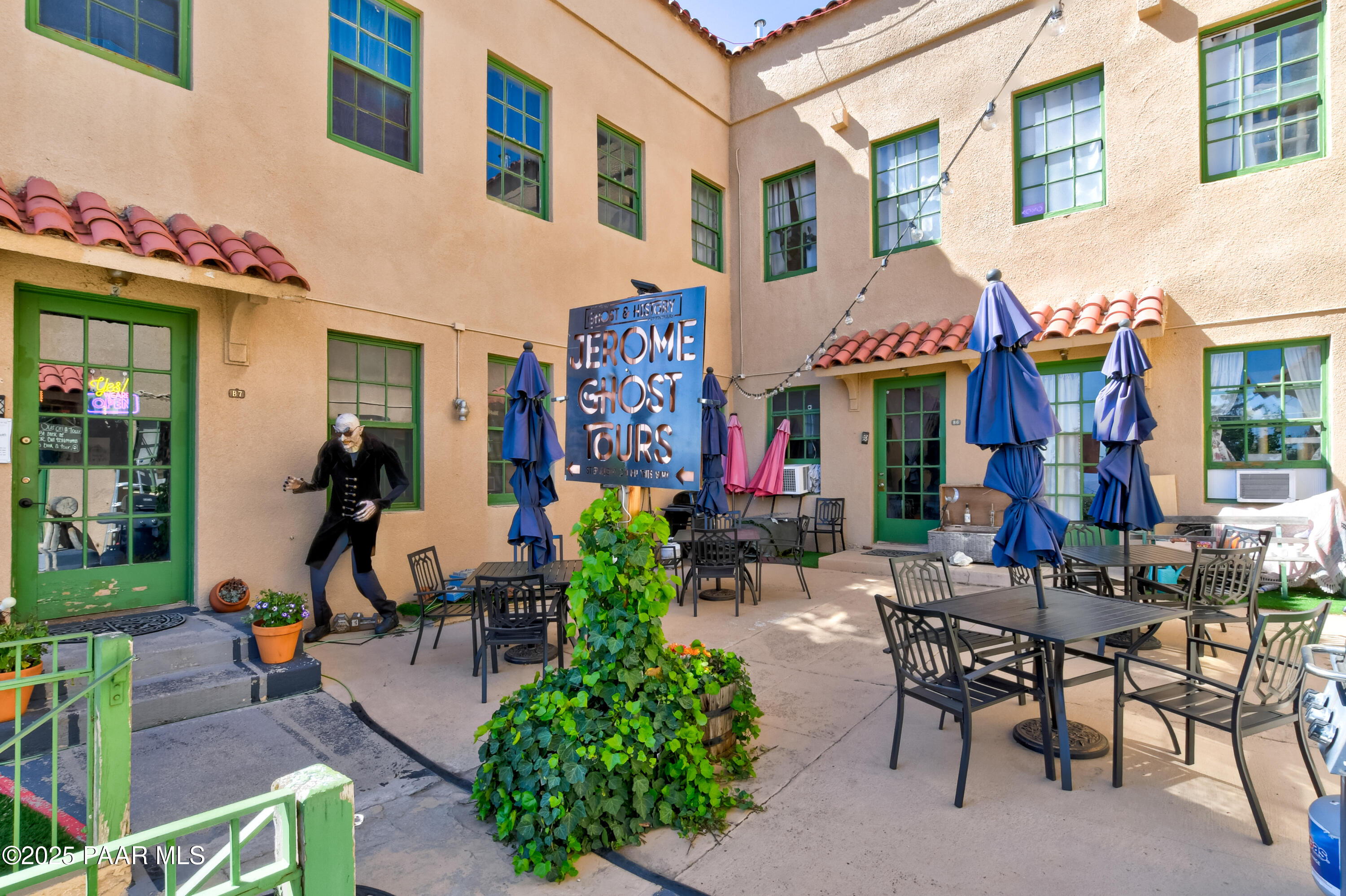 403 Clark Street Jerome, AZ 86331 - Photo 18 of 60 a view of a cafe with sitting area