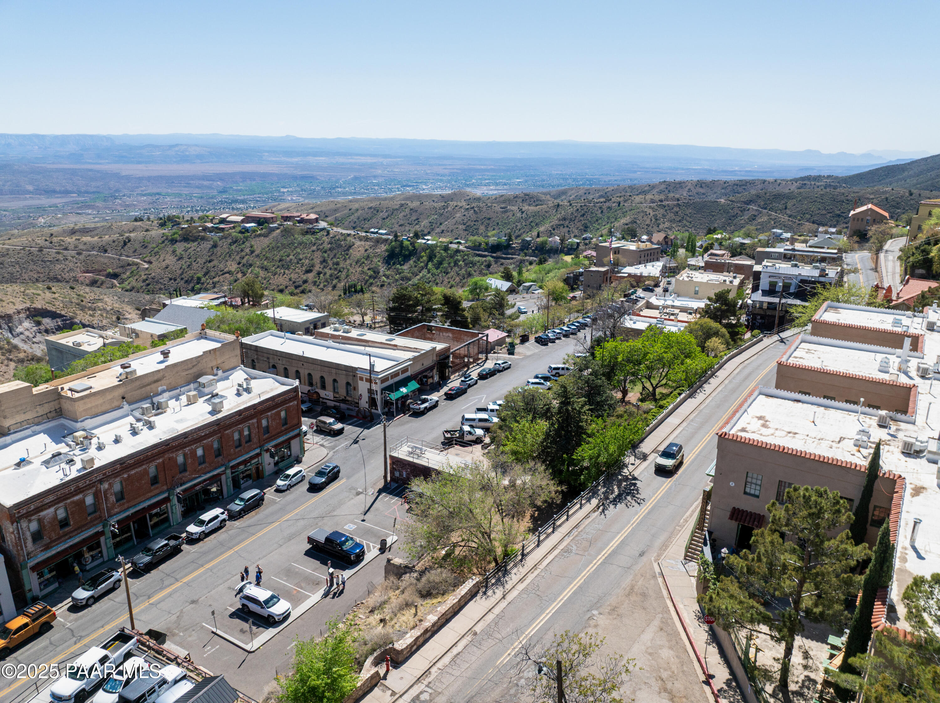 403 Clark Street Jerome, AZ 86331 - Photo 45 of 60 a view of city and ocean