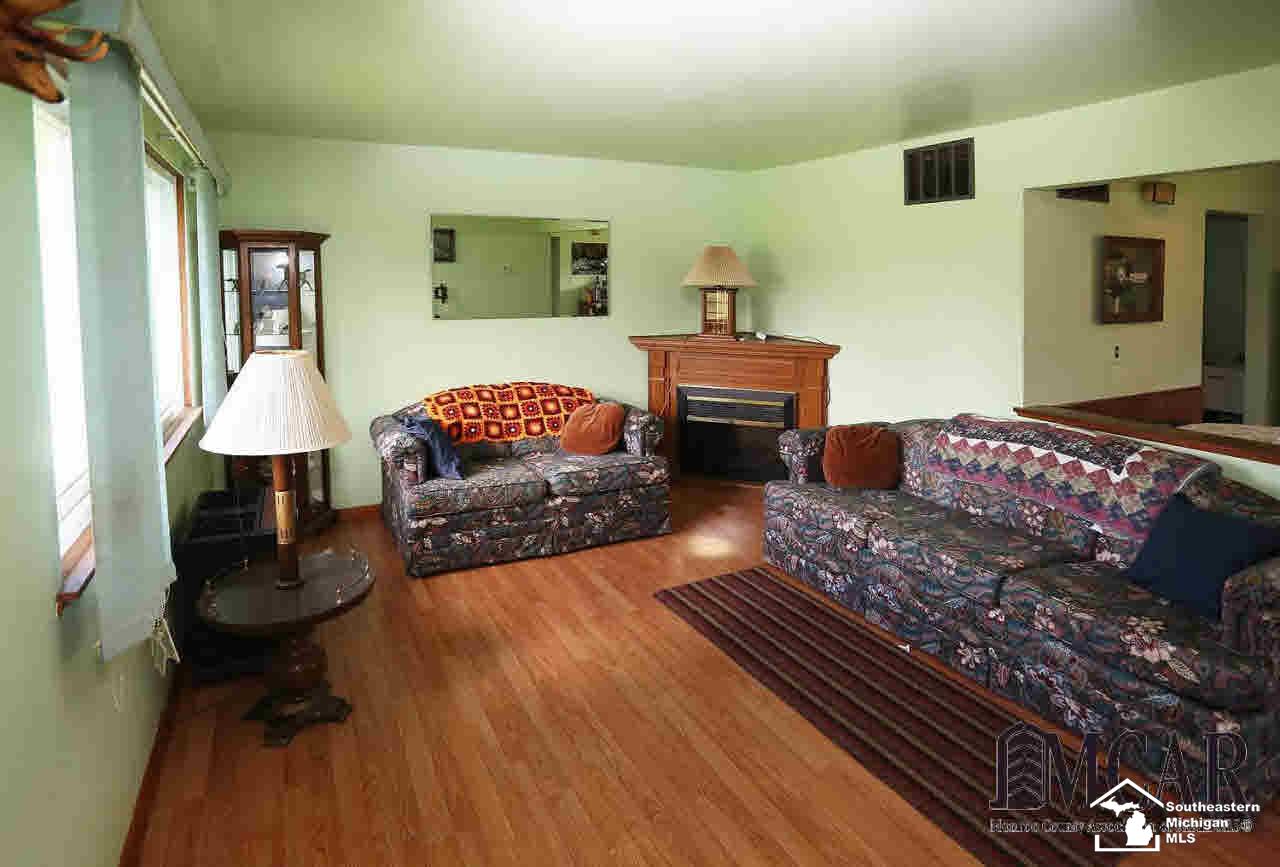 2400 Lasalle Road Monroe, MI 48162 - Photo 6 of 22 21289295-5.JPG