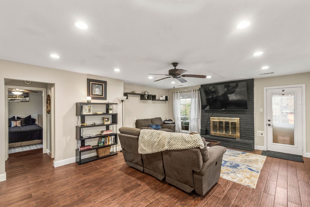 3804 September Drive Baytown, TX 77521 - Photo 16 of 32