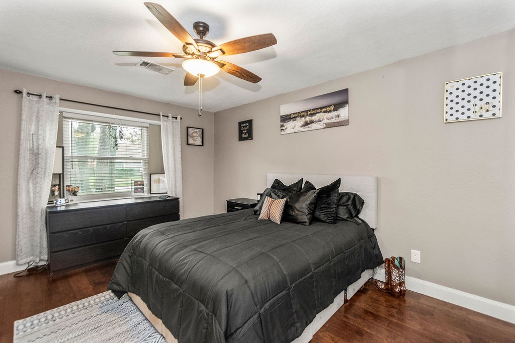 3804 September Drive Baytown, TX 77521 - Photo 23 of 32