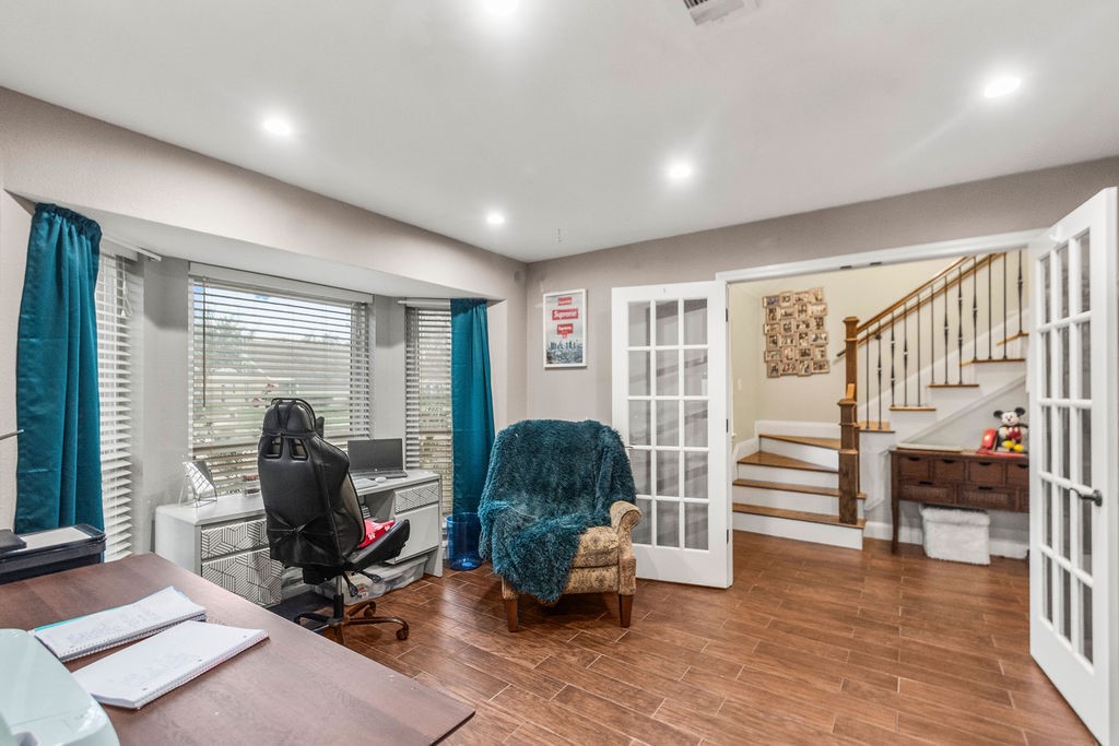 3804 September Drive Baytown, TX 77521 - Photo 5 of 32