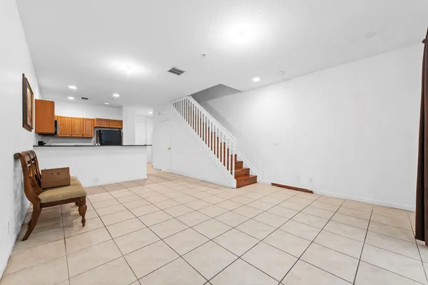 $2,850 | 1425 Northwest 36th Way, Lauderhill, FL 33311