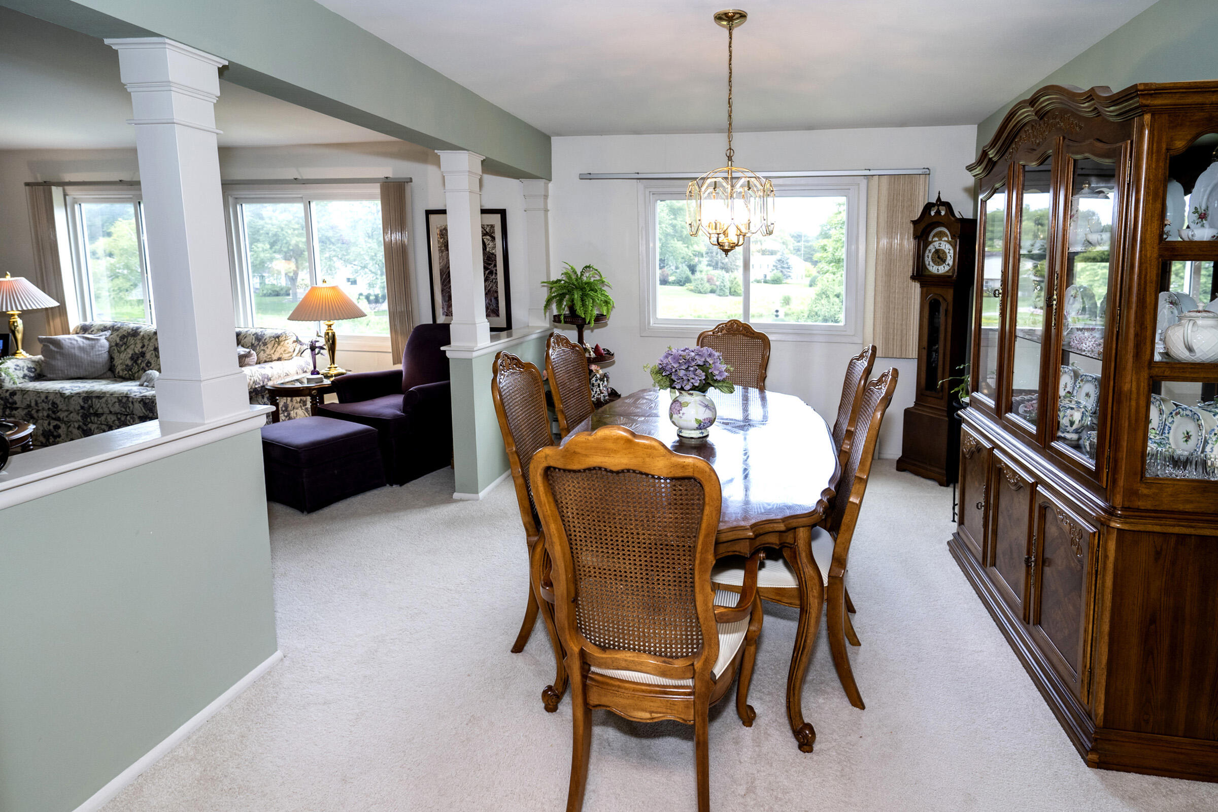 1134 Pilgrim Parkway Elm Grove, WI 53122 - Photo 16 of 43 DR to LR