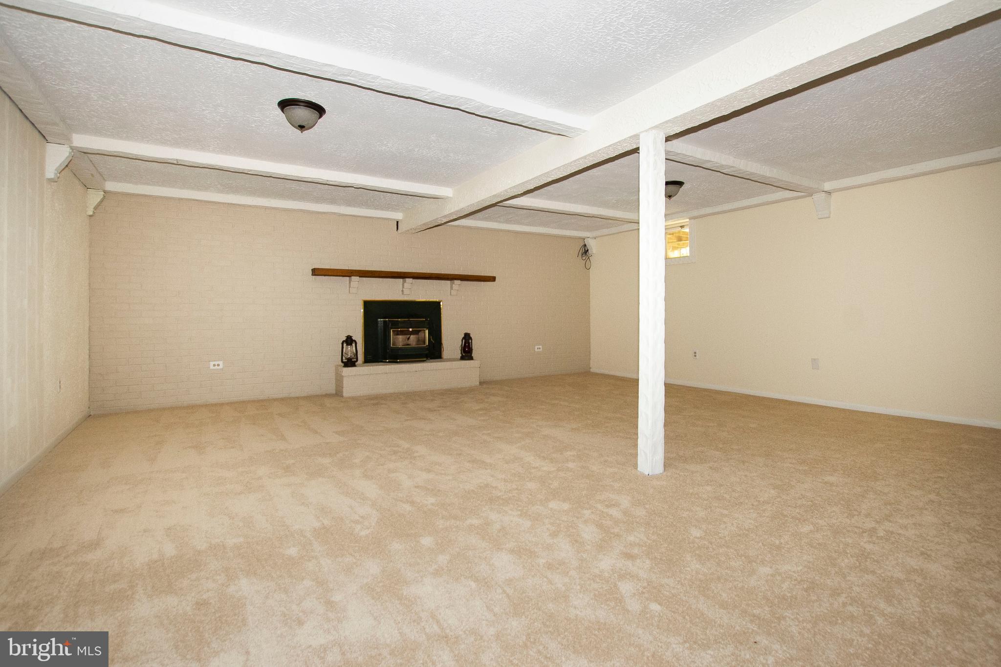 1101 Mill Creek Road Fallston, MD 21047 - Photo 25 of 32 Spacious Family Room