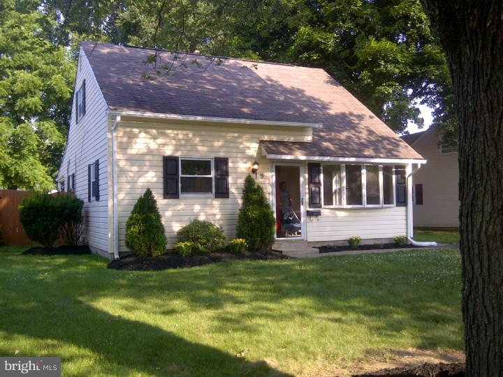 9 Drexel Road Hatboro, PA 19040 - Photo 2 of 24 Exterior Front