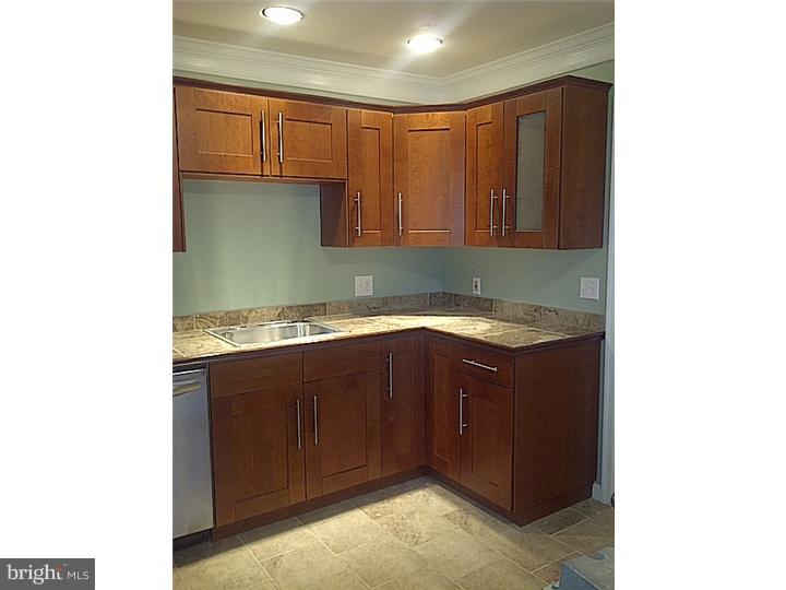 9 Drexel Road Hatboro, PA 19040 - Photo 5 of 24 Kitchen
