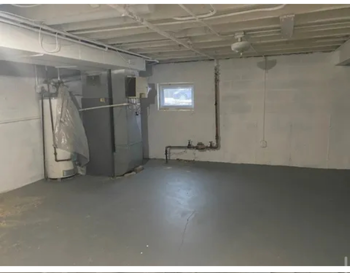 746 Walnut Street, Unit 2E Waukegan, IL 60085 - Photo 19 of 21 a view of a room with an empty space