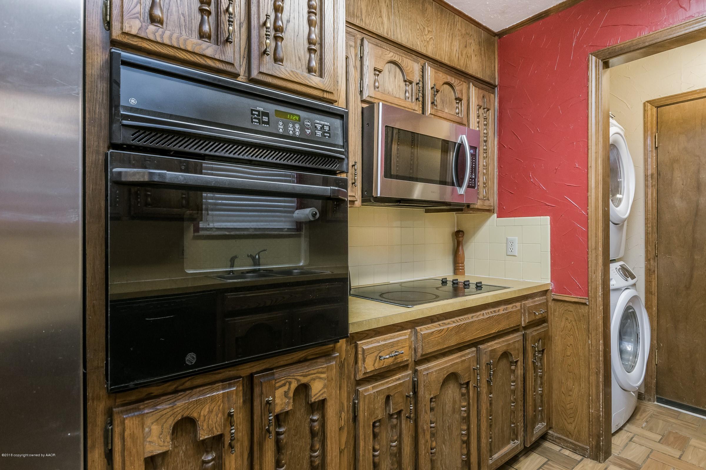 8217 Goodnight Trail Amarillo, TX 79110 - Photo 7 of 20 007_Kitchen-2