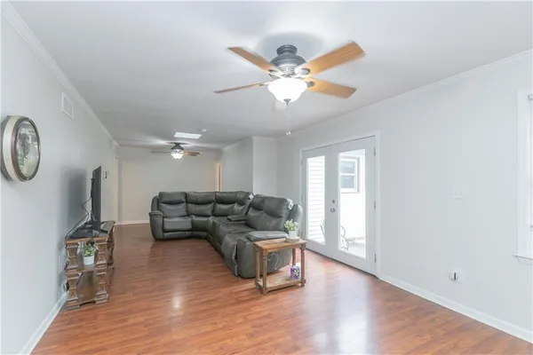 $245,000 | 4404 East 137th Street, Grandview, MO 64030