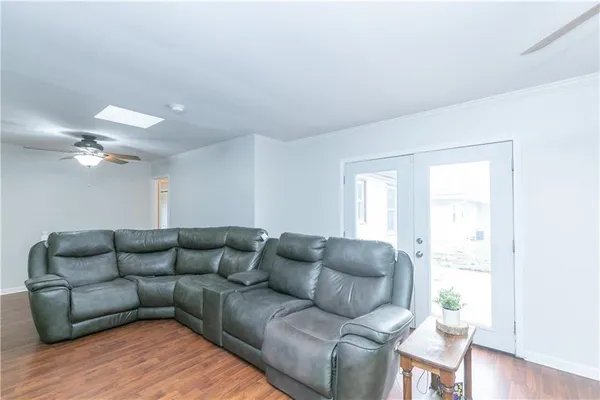 $245,000 | 4404 East 137th Street, Grandview, MO 64030