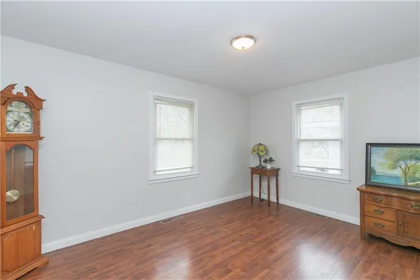 $245,000 | 4404 East 137th Street, Grandview, MO 64030
