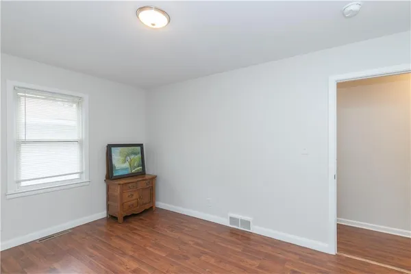 $245,000 | 4404 East 137th Street, Grandview, MO 64030