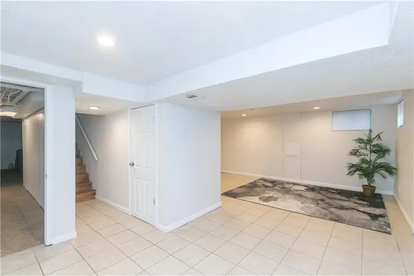 $245,000 | 4404 East 137th Street, Grandview, MO 64030
