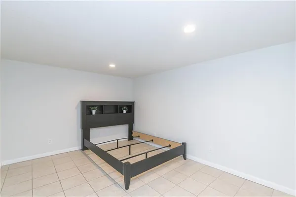 $245,000 | 4404 East 137th Street, Grandview, MO 64030
