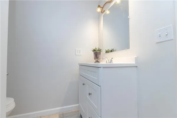 $245,000 | 4404 East 137th Street, Grandview, MO 64030